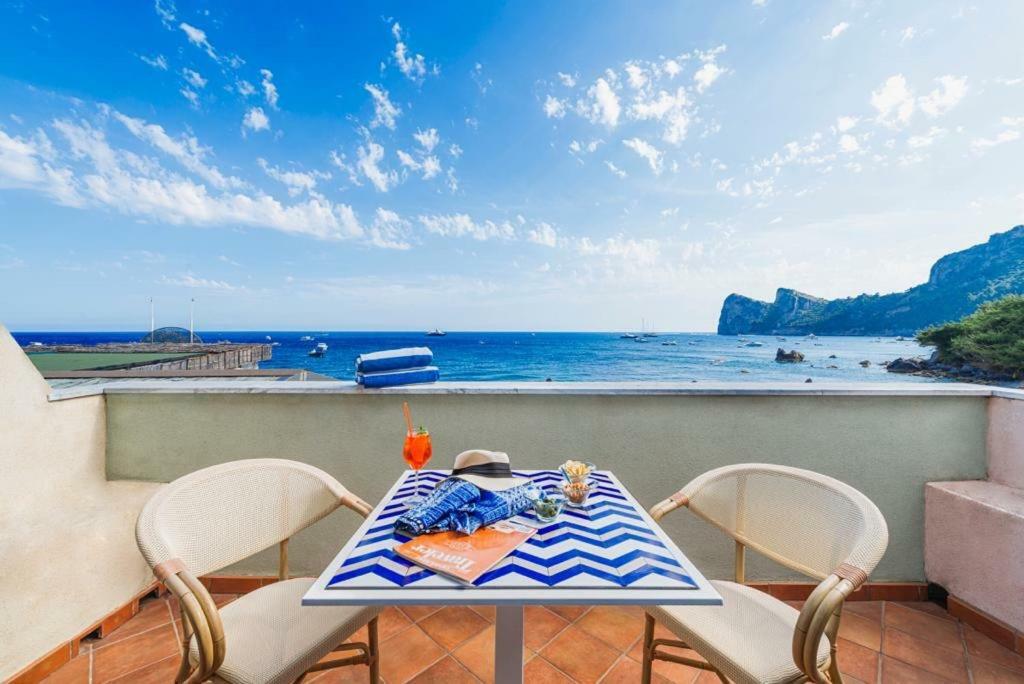 罗司考格里奥酒店 Marina del Cantone 外观 照片